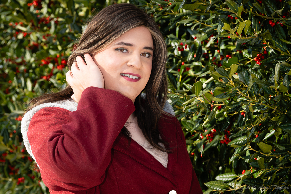 Winter Wonderland Confidence: Jenna Steps Outside